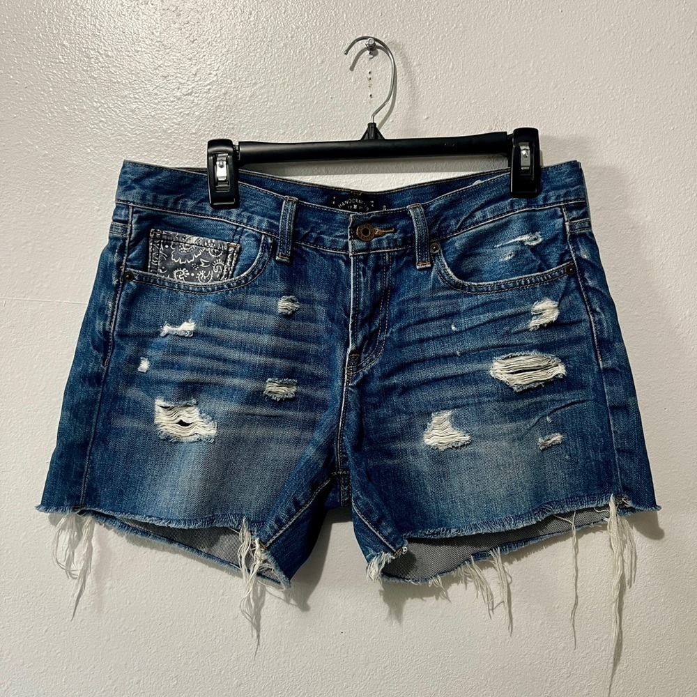 Lucky Brand 'The Cut Off' Paisley Patch Denim Short - Size 8/29 (fits like 34") - Picture 3 of 12